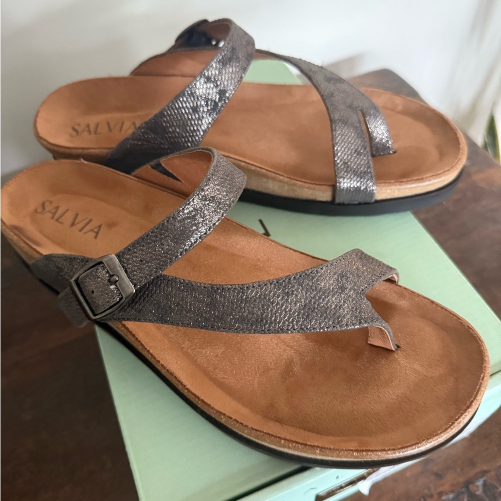 SALVIA Leather Sandal 8.5 M / EU 39 Lizard Pewter NEW in box. Like Birkenstock